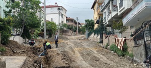 KAR SOKAK’IN ALTYAPISI SİL BAŞTAN YENİLENİYOR